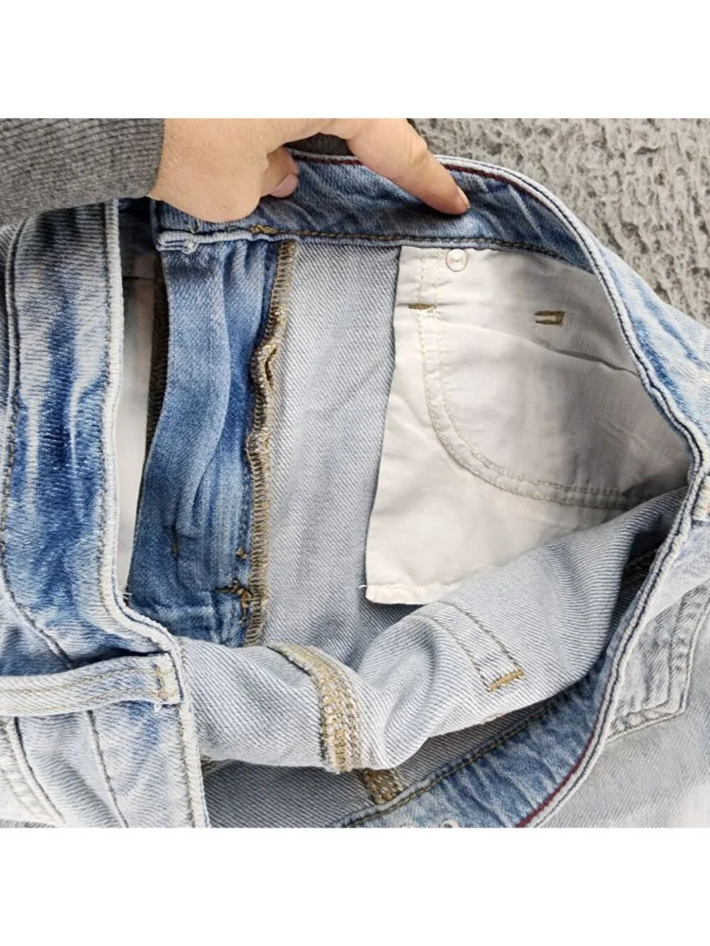 Maurices Shorts Womens 10 Edgely Blue Distressed Cotton Denim Cut Off *NWT*